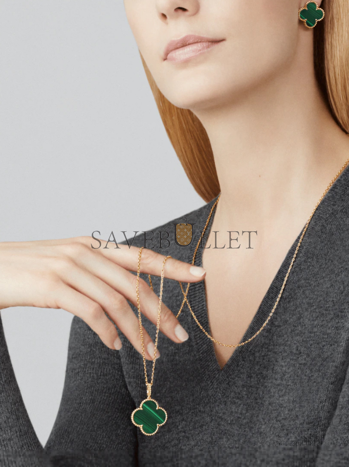 V*N CL*F arpels magic alhambra earrings - yellow gold, malachite vcaro3mh00