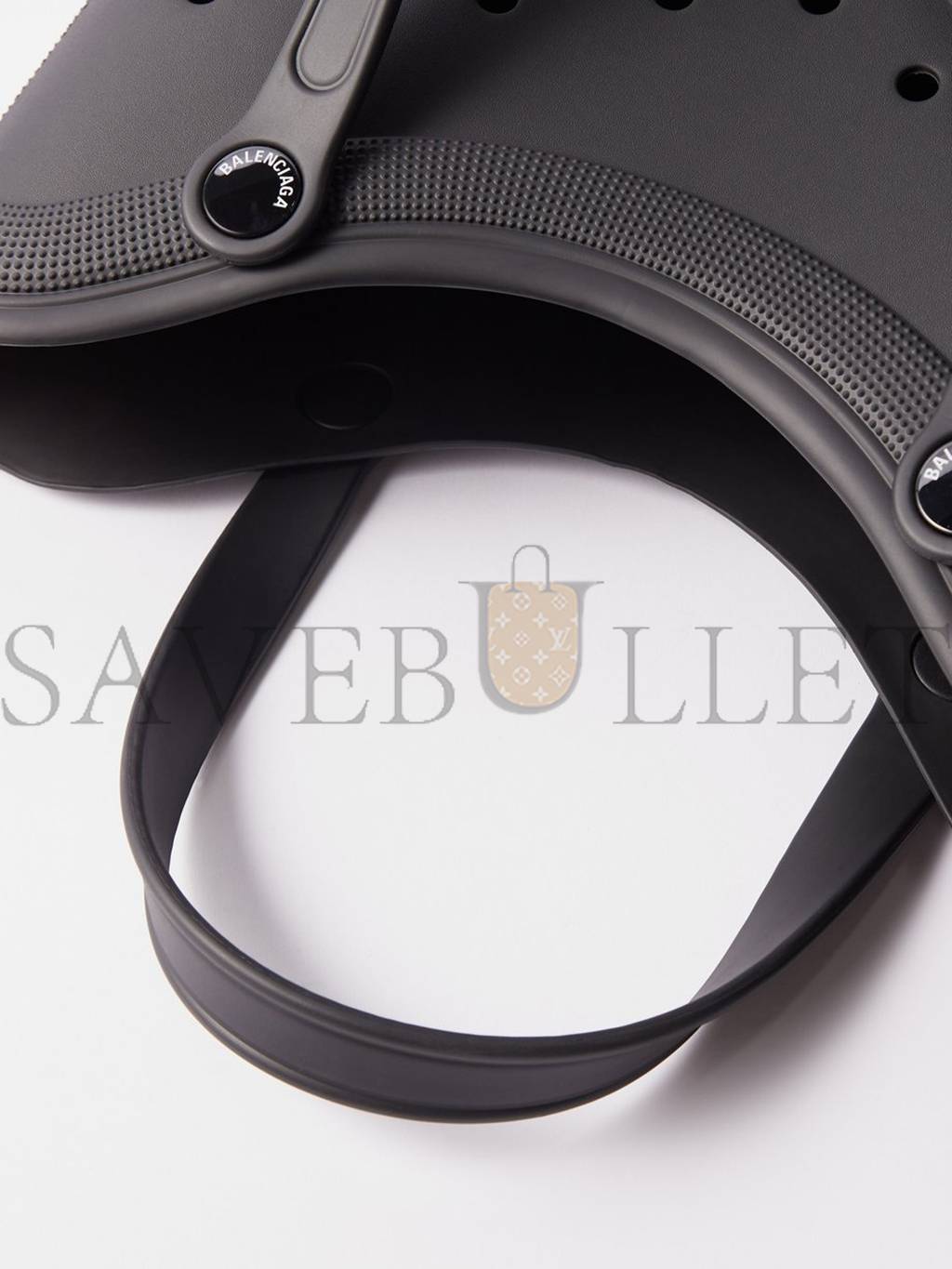 ba*len*cia*ga black x Cr*0*s rubber tote bag matchesfashion us (47.7*36.8*17.5cm)