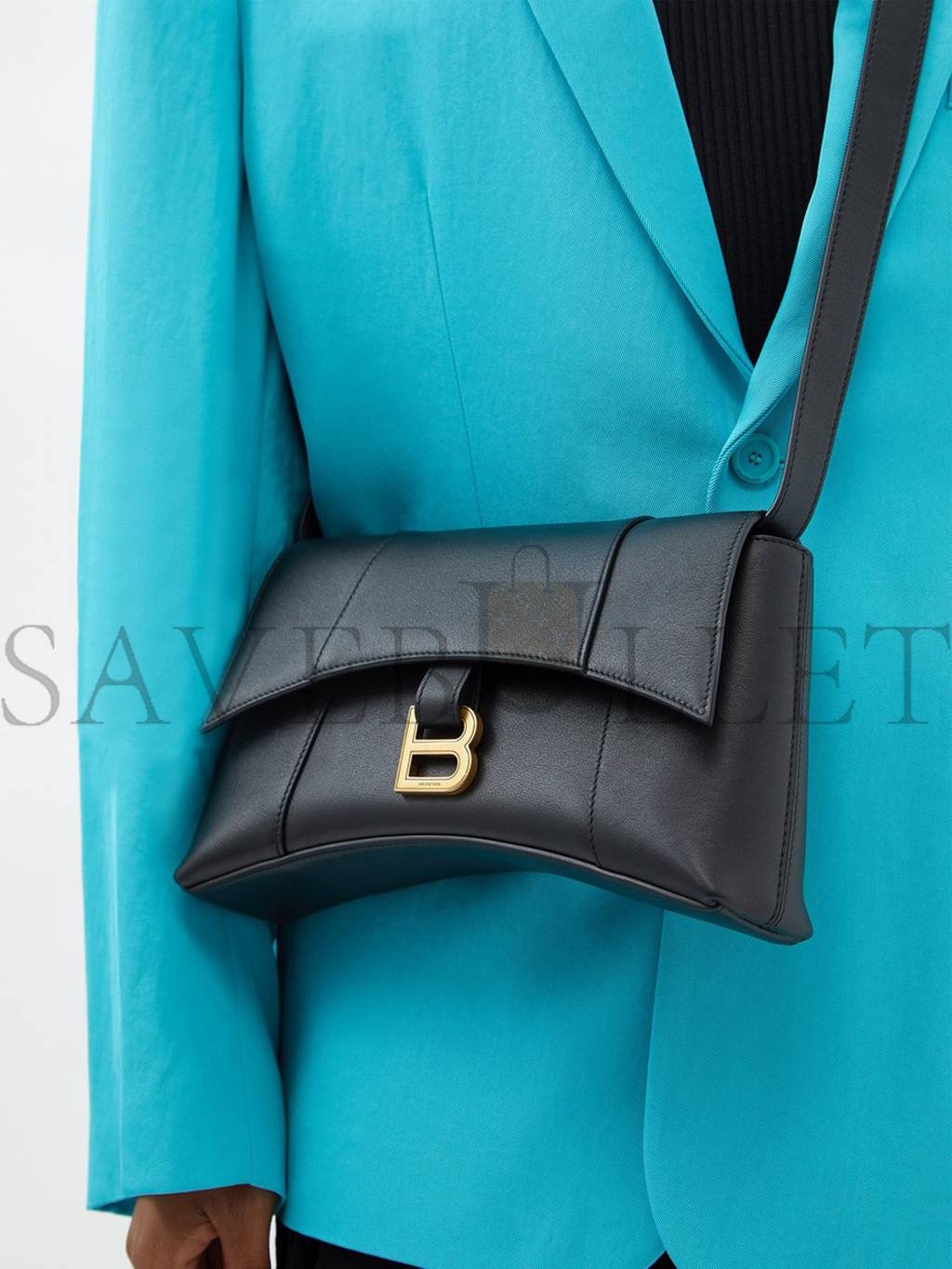 Ba*len*cia*ga black downtown xs leather shoulder bag matchesfashion us (26*14*6.5cm)