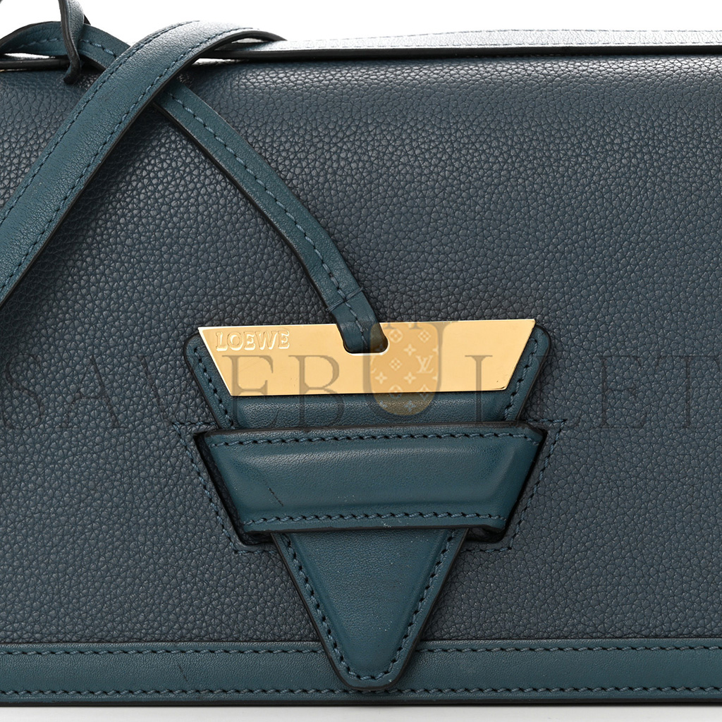 l*ew* grained calfskin medium barcelona shoulder bag indigo (23*15*8cm)