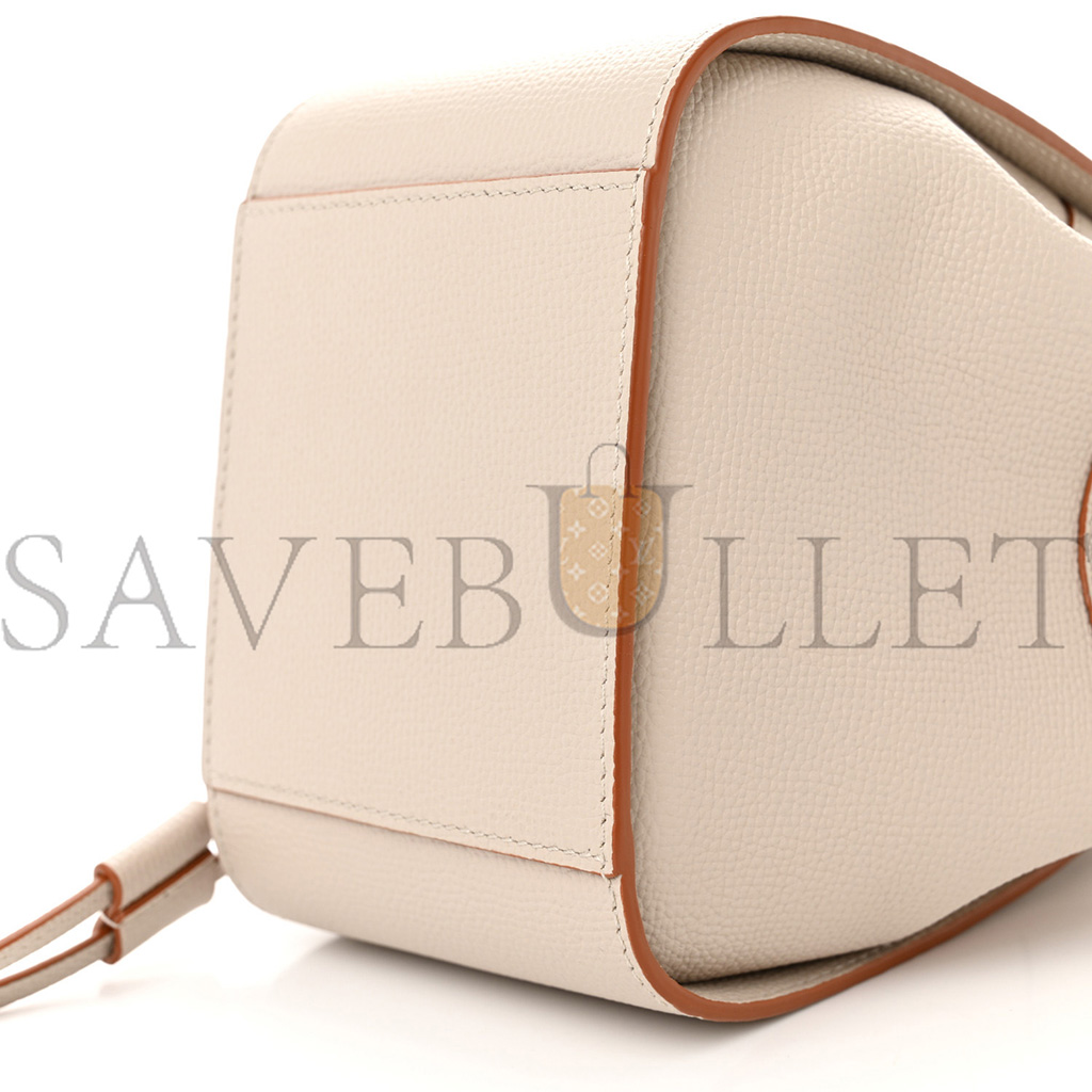 l*ew* pebble grain calfskin mini hammock shoulder bag light ghost (19*17*11cm)