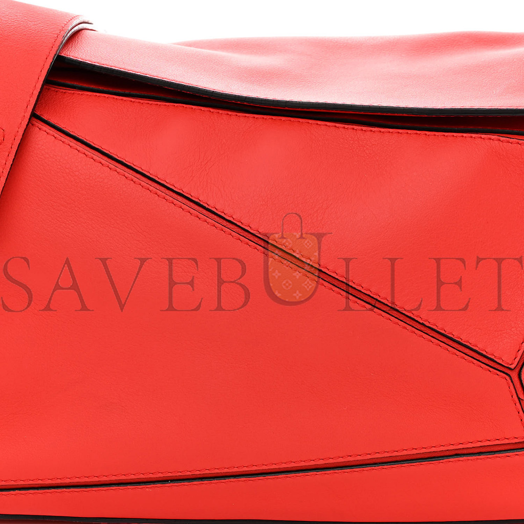 l*ew* calfskin medium puzzle bag scarlet (28*18*12cm)