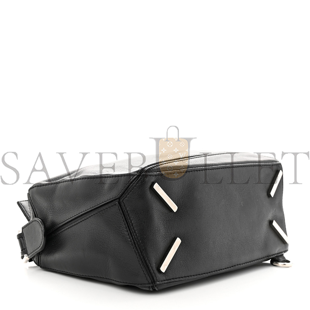 l*ew* calfskin small puzzle bag black (24*16.5*10.5cm)