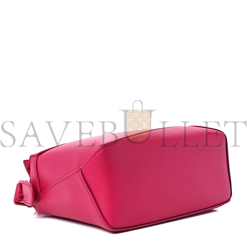 l*ew* satin calfskin monoCh*0me small puzzle edge bag ruby red glaze (24*16.5*10.5cm)