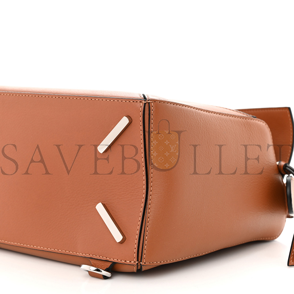 l*ew* calfskin medium puzzle bag tan (28*18*12cm)