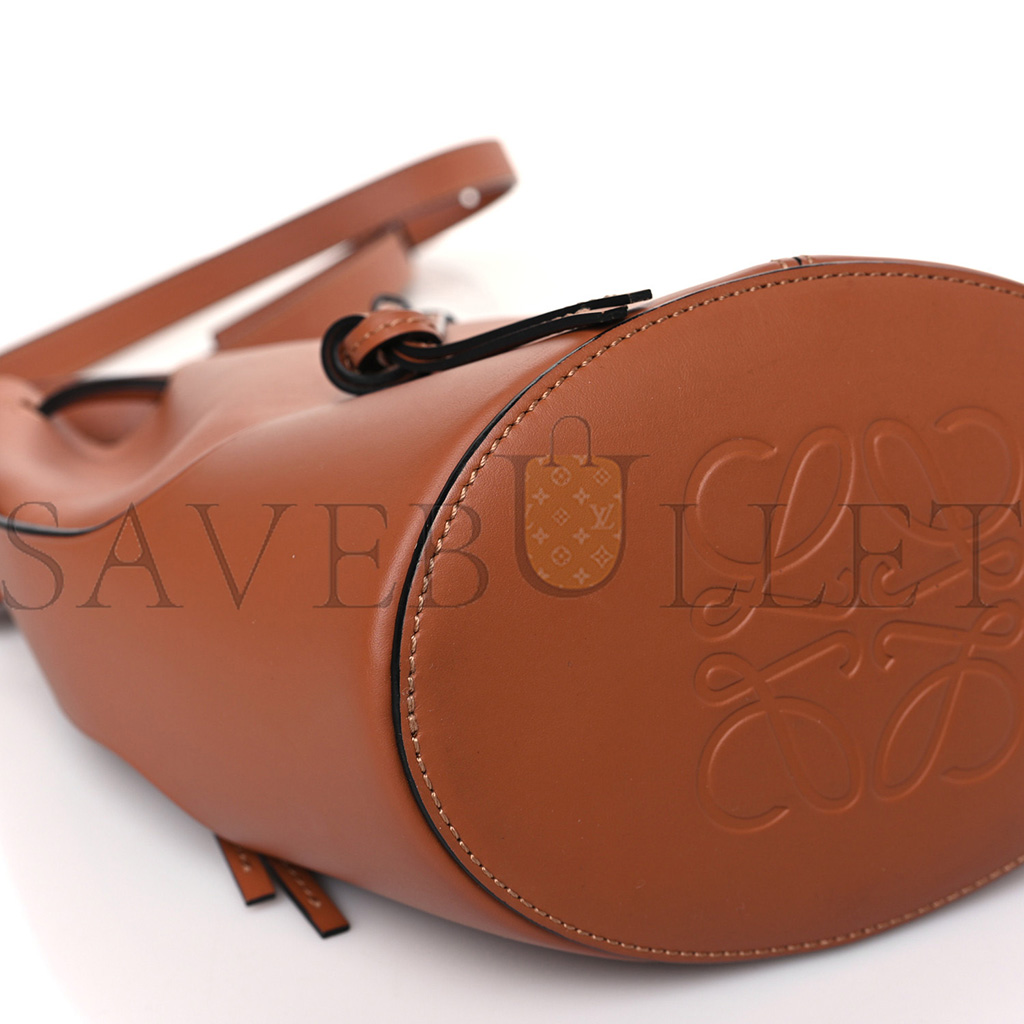 l*ew* calfskin balloon bucket bag tan (29*22*20cm)
