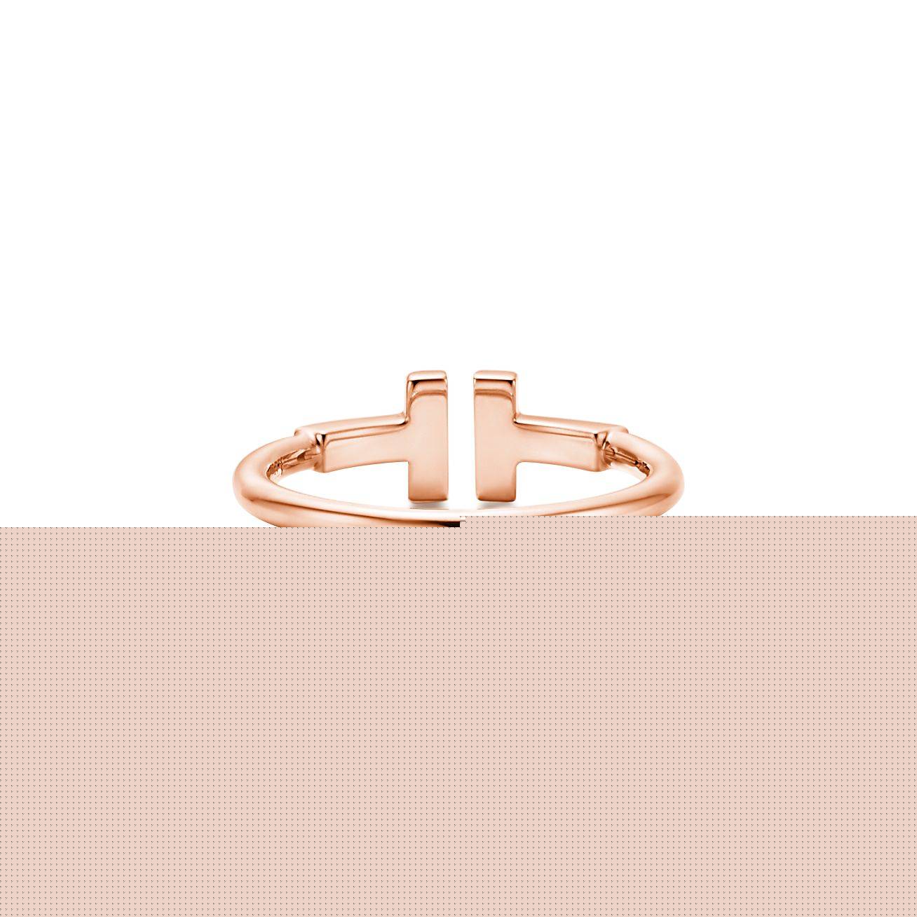 T*f*ny t wire ring in 18k rose gold
